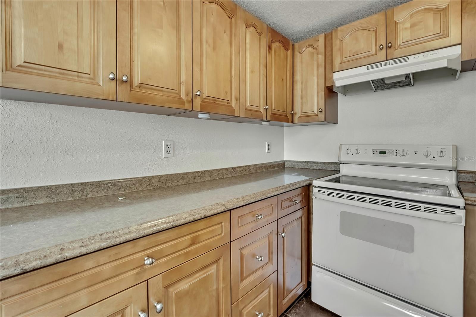 LEISURE BEACH - Residential