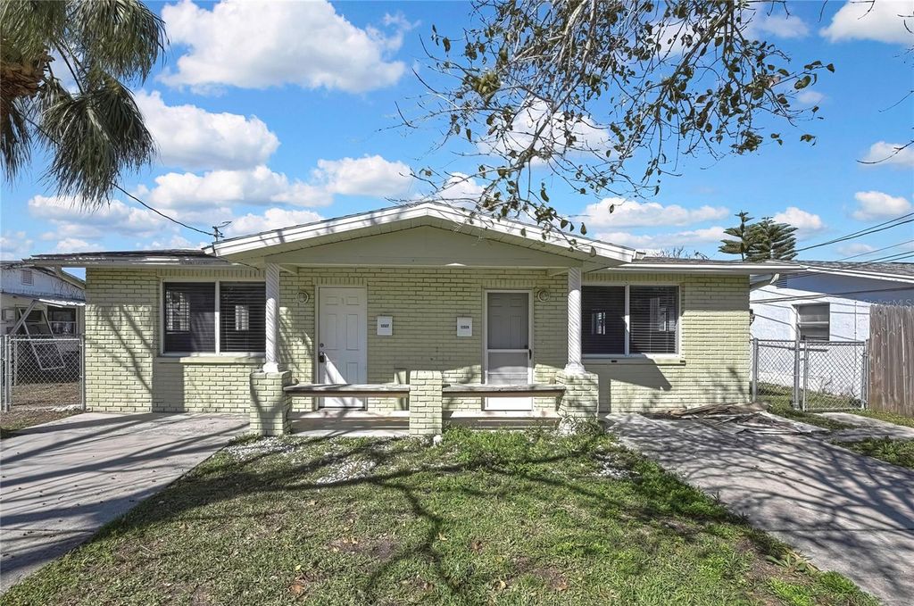 Photo of 12527 1st Isle, Hudson, FL 34667 (MLS # TB8490855)