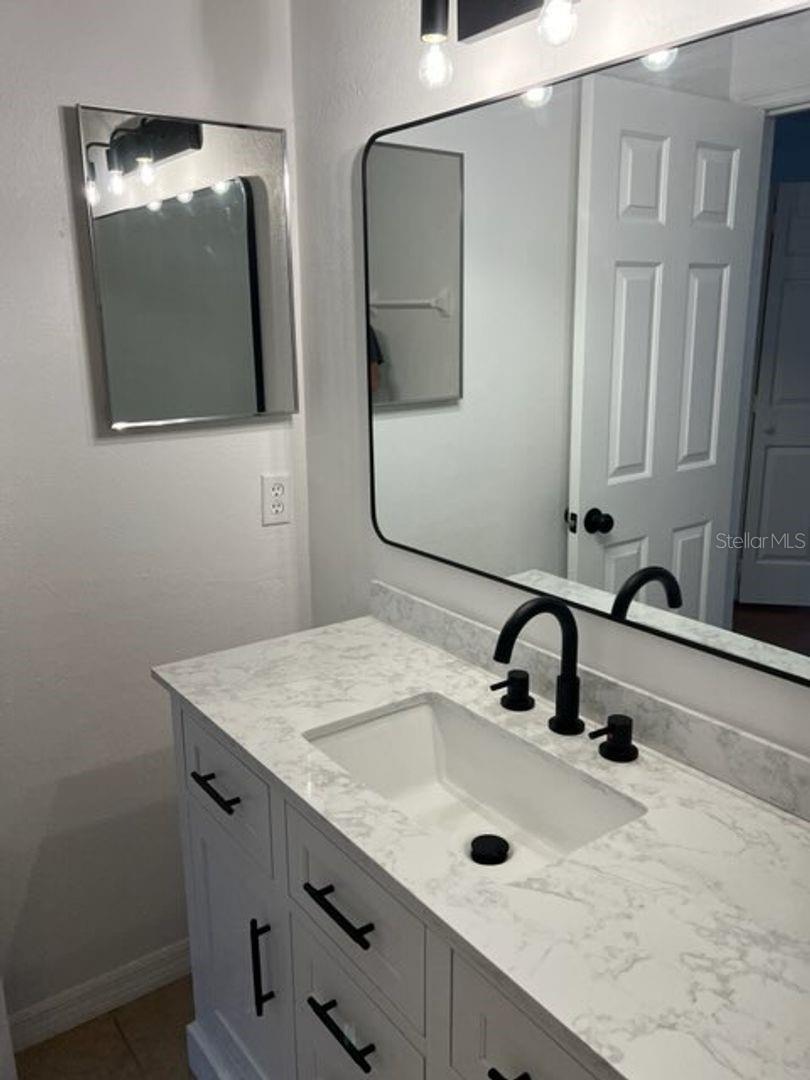 ROCKWOOD VILLAS - Residential Lease