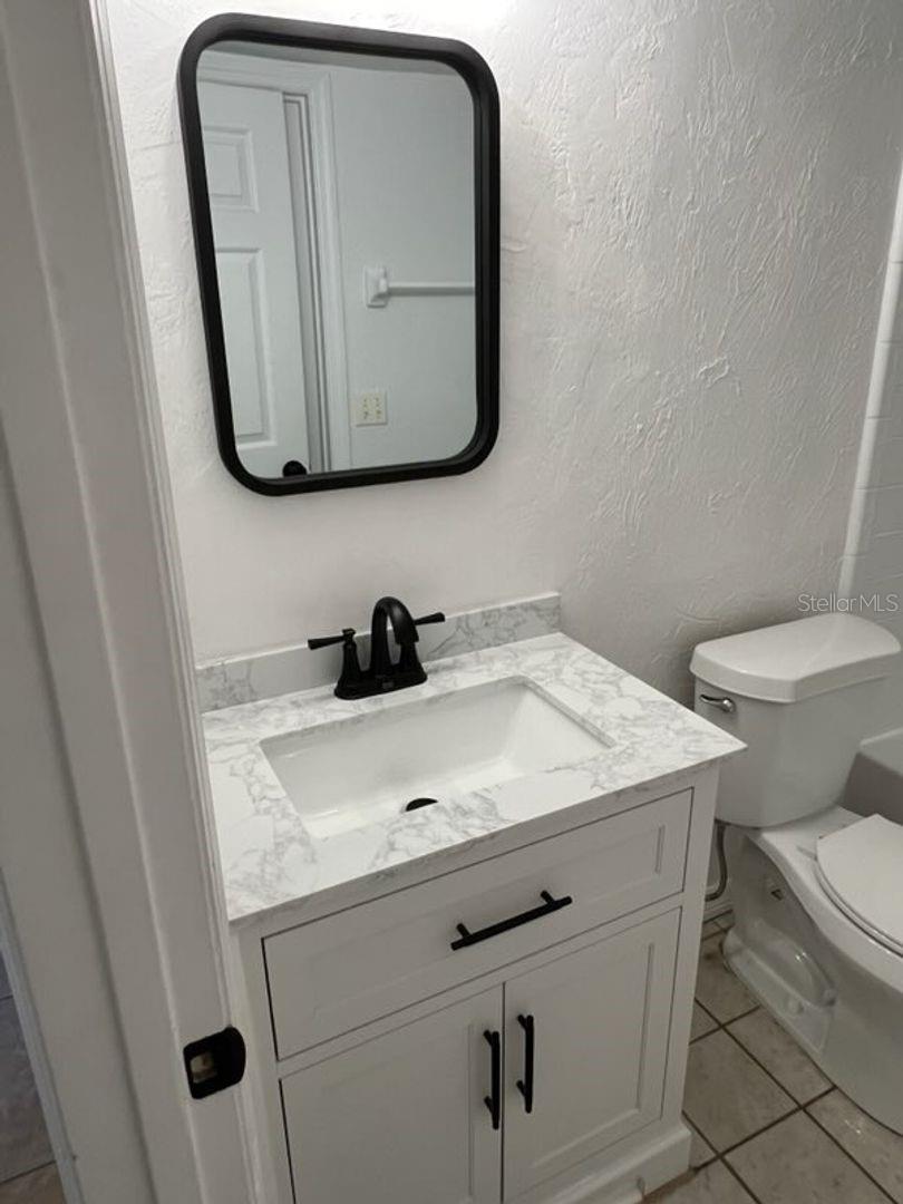 ROCKWOOD VILLAS - Residential Lease