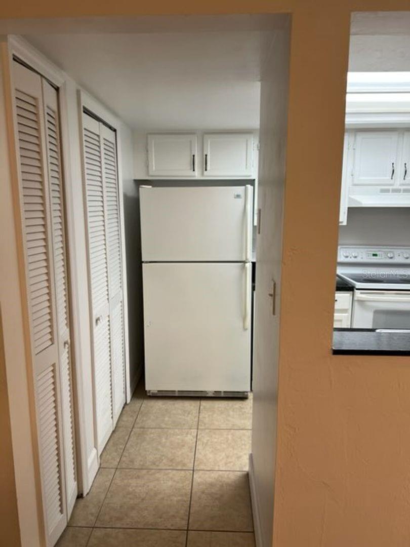 ROCKWOOD VILLAS - Residential Lease