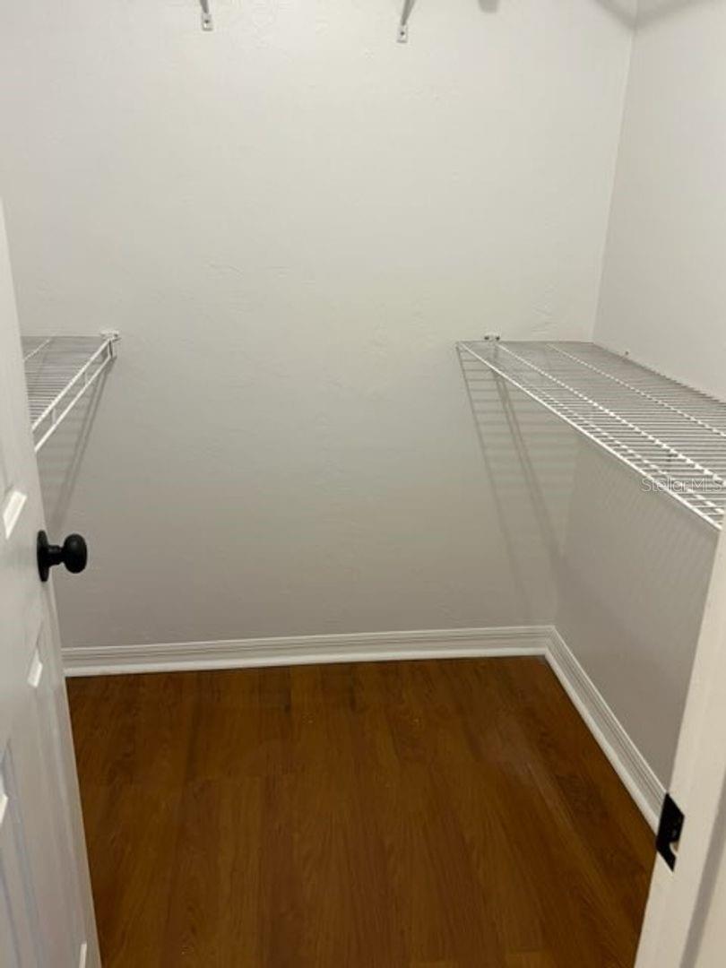 ROCKWOOD VILLAS - Residential Lease