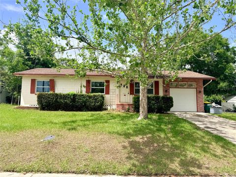 437 W WISCONSIN AVENUE DELAND FL 32720