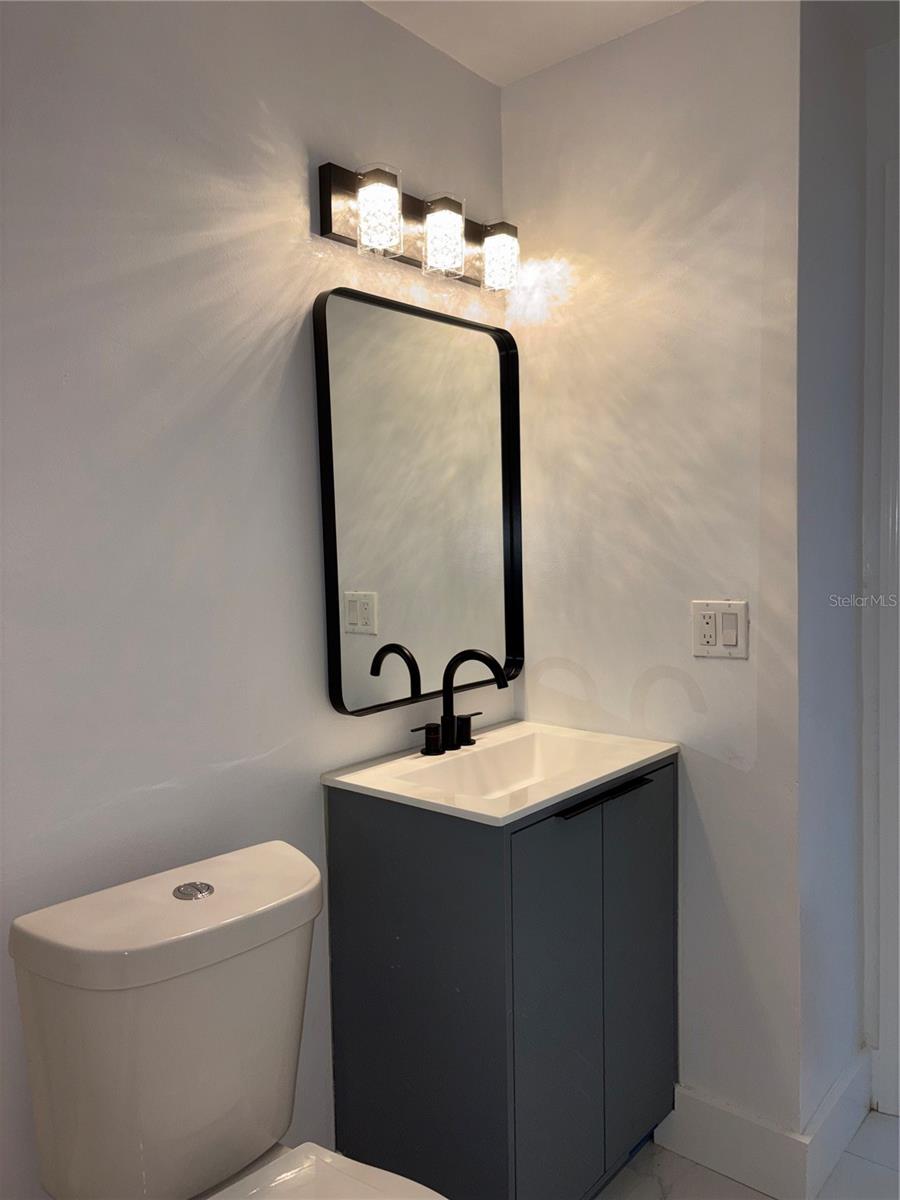 PALMA CEIA GARDENS CONDO - Residential Lease