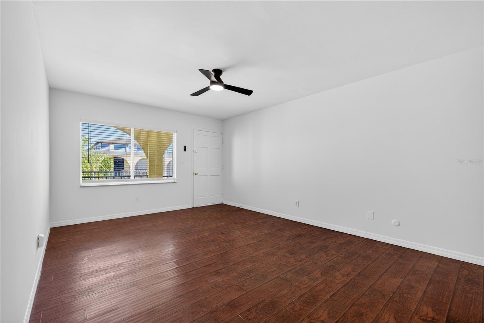 PALMA CEIA GARDENS CONDO - Residential Lease