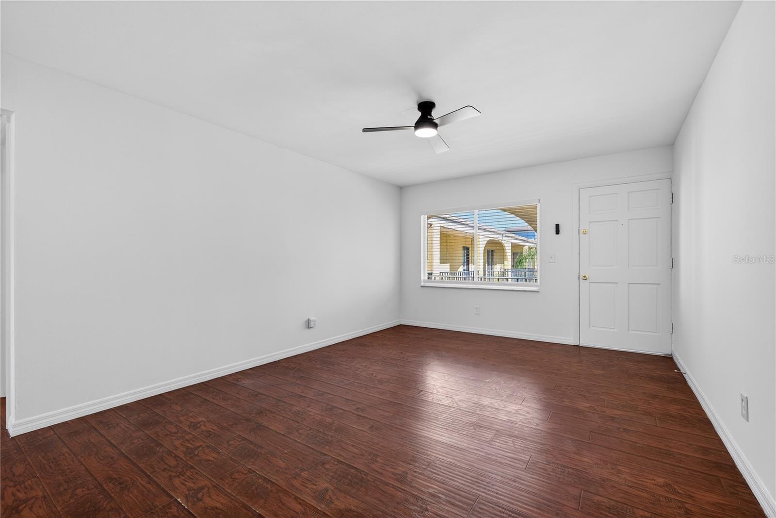 PALMA CEIA GARDENS CONDO - Residential Lease