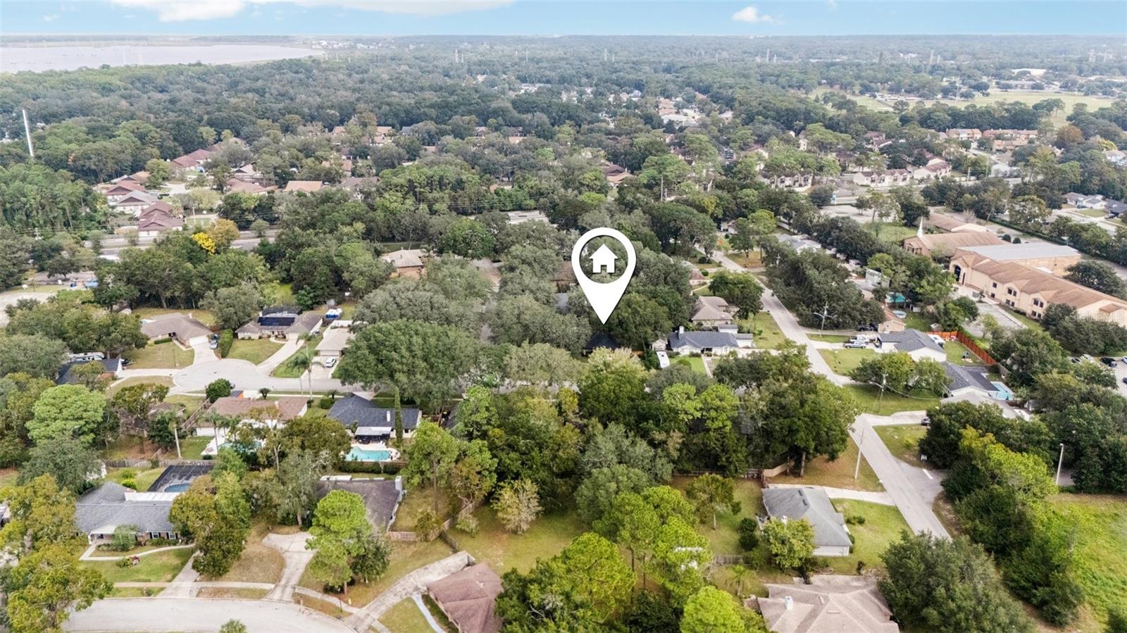 DERRINGER OAKS - Residential