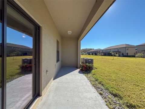 A home in LAND O LAKES