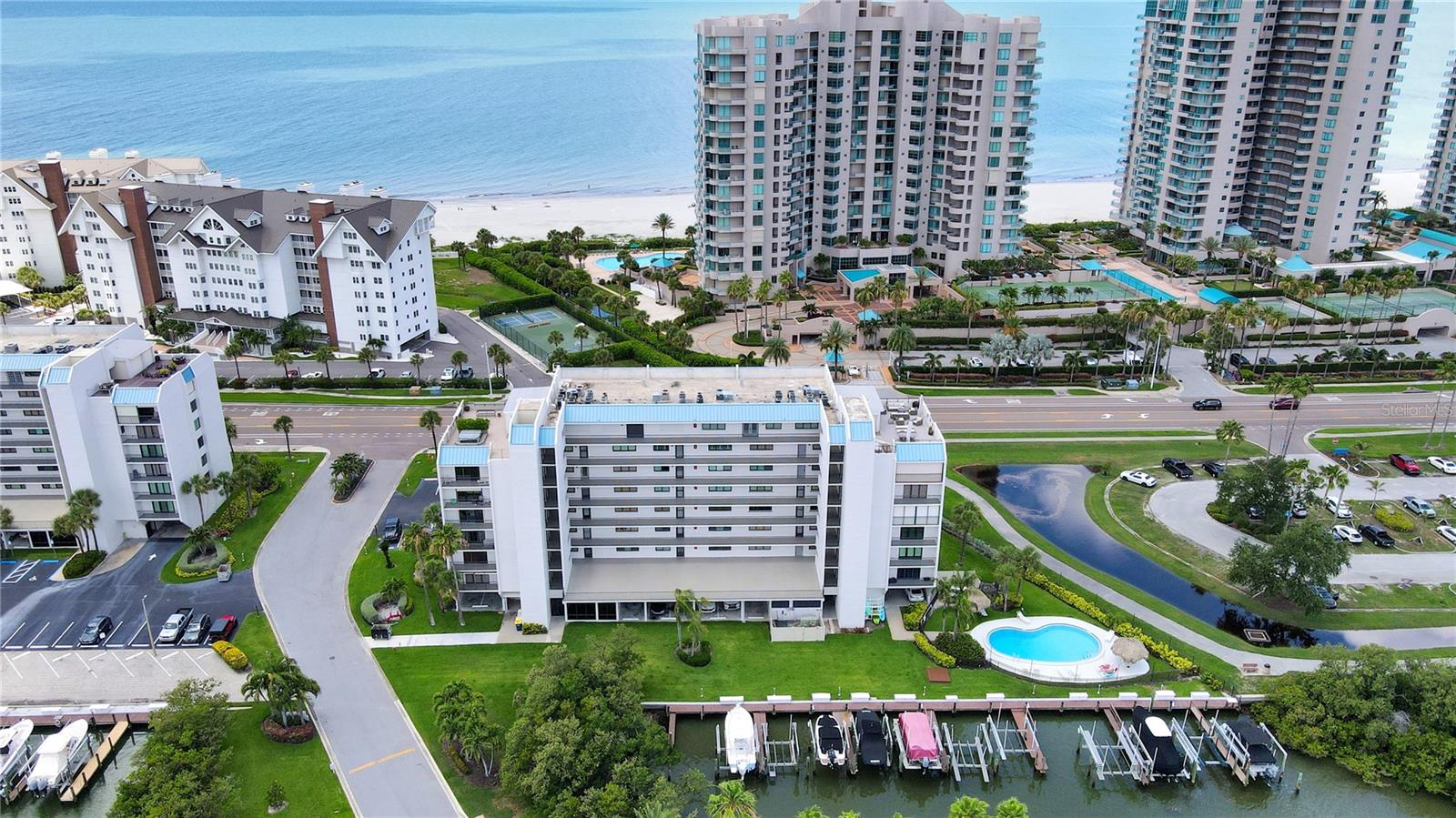 HARBOUR THE CONDO - Residential