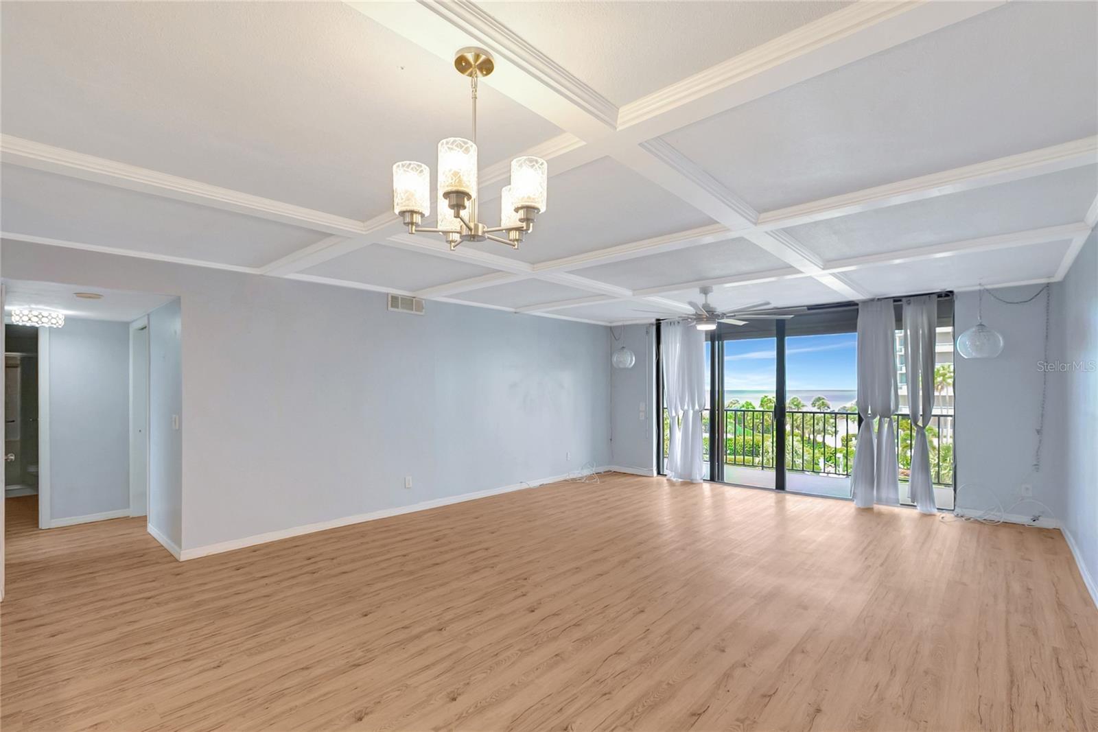 HARBOUR THE CONDO - Residential