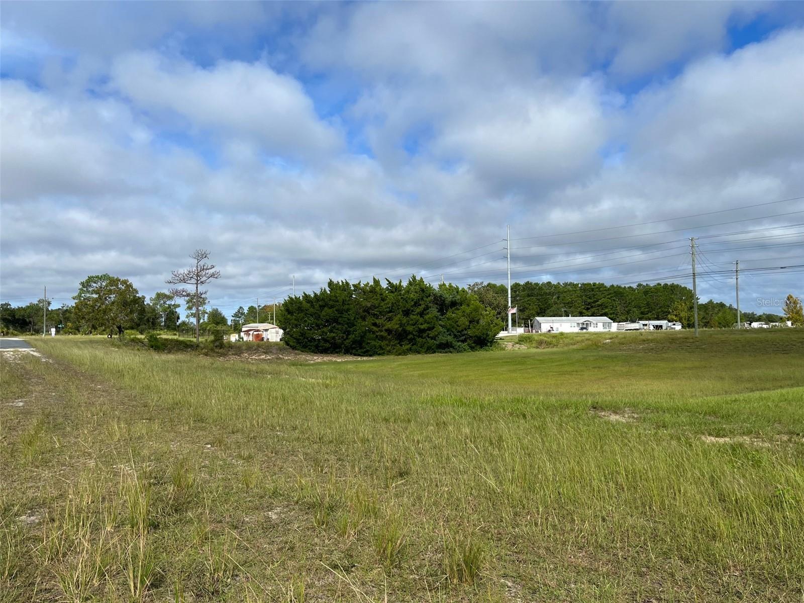 ROYAL HIGHLANDS - Land