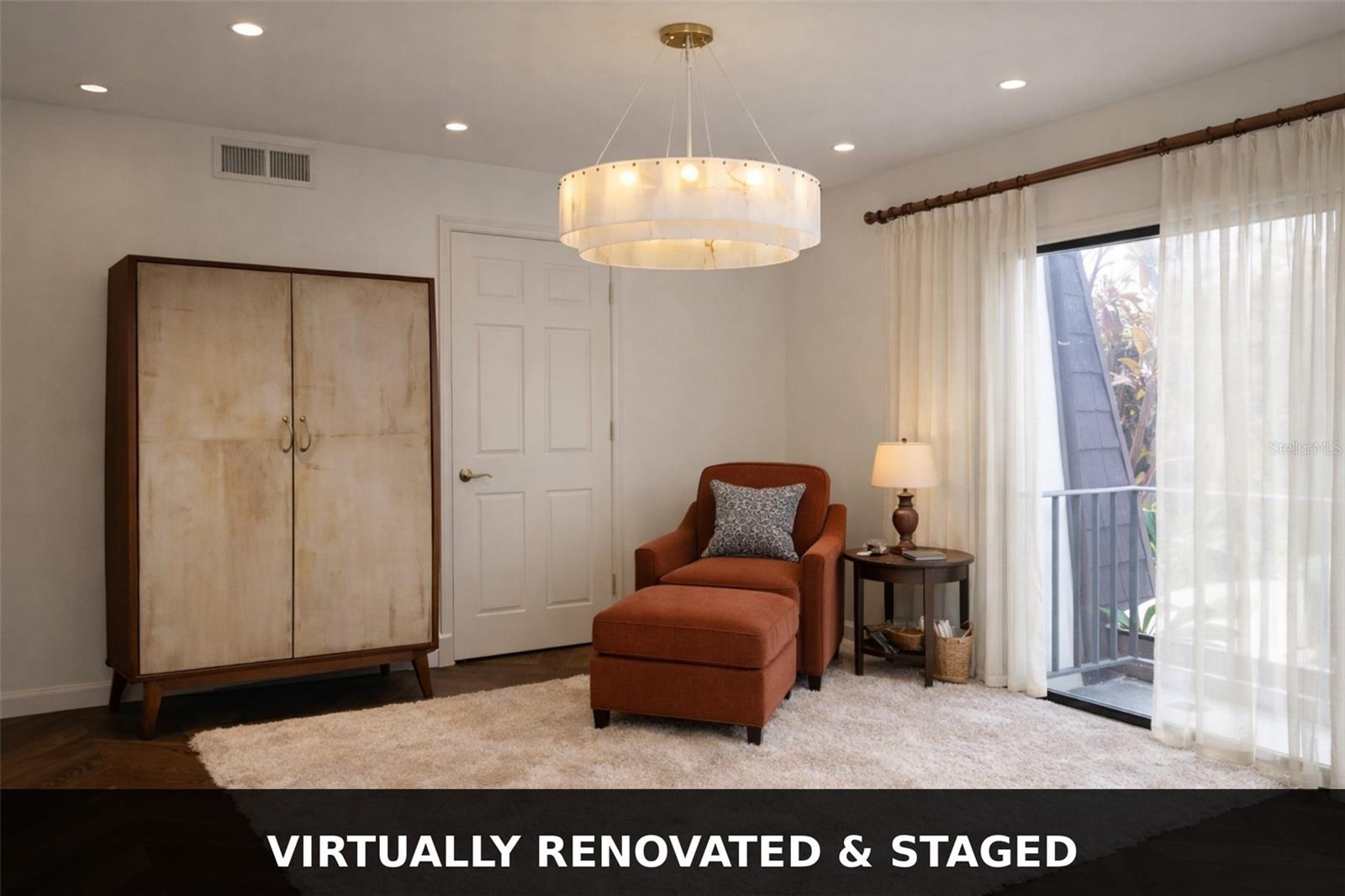 VISTA OAKS - Residential