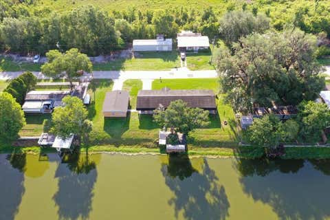 Tiny photo for 928 S Shad Terrace, Inverness, FL 34450 (MLS # TB8514475)