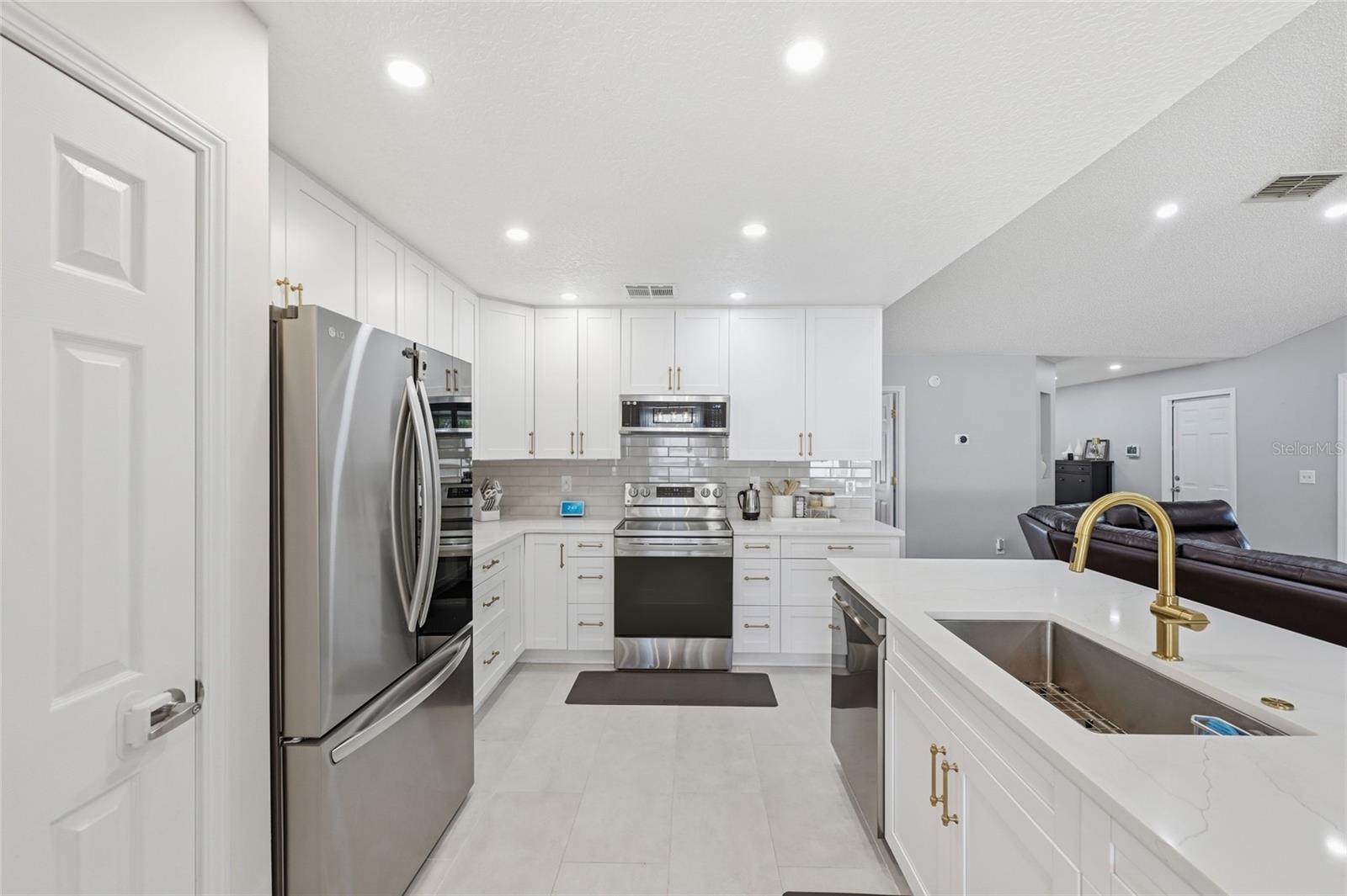 DERRIS CREEK UNIT ONE - Residential
