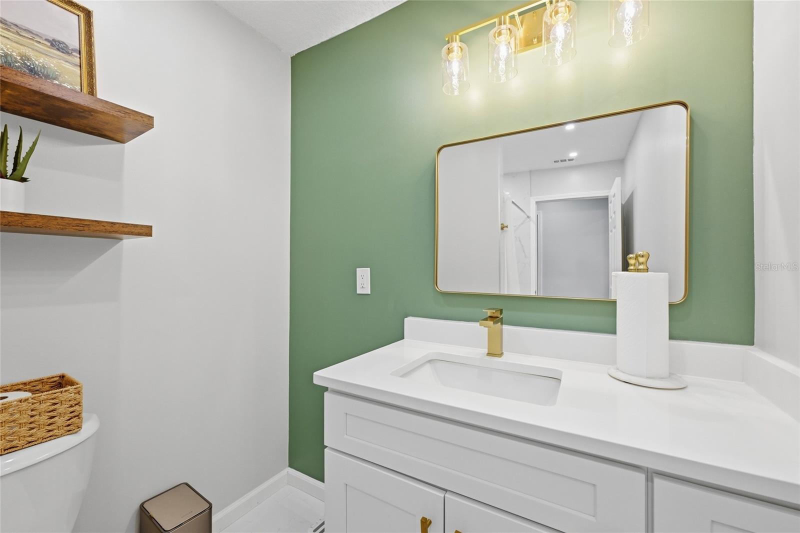 DERRIS CREEK UNIT ONE - Residential