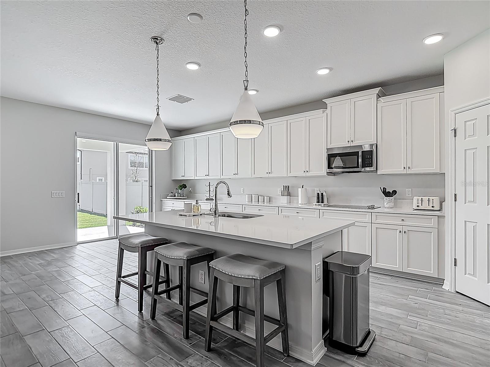 EPPERSON NORTH VILLAGE A-4B & A-4C - Residential Lease