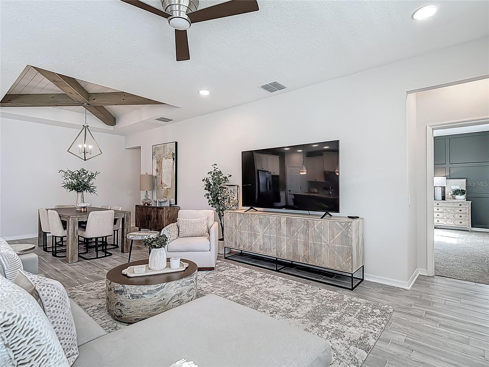 EPPERSON NORTH VILLAGE A-4B & A-4C - Residential Lease