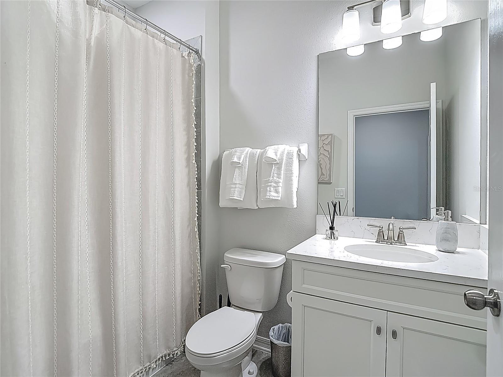 EPPERSON NORTH VILLAGE A-4B & A-4C - Residential Lease