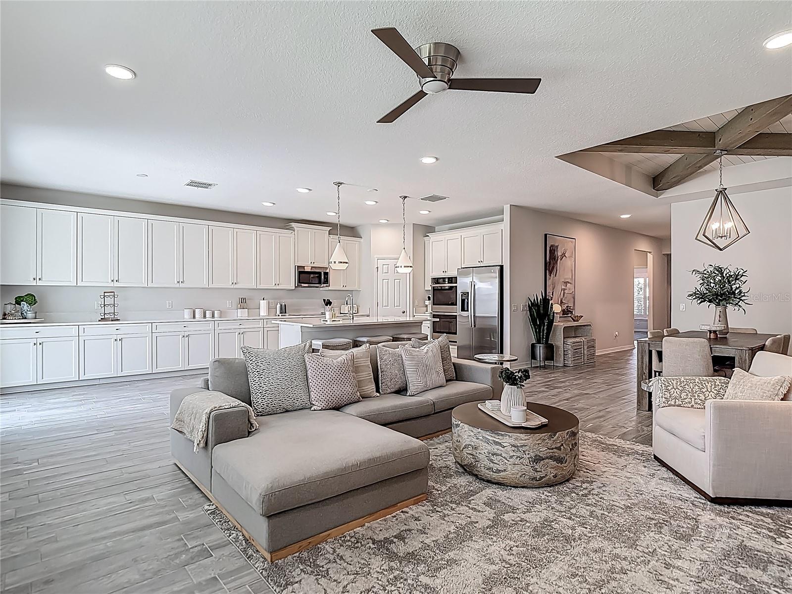 EPPERSON NORTH VILLAGE A-4B & A-4C - Residential Lease