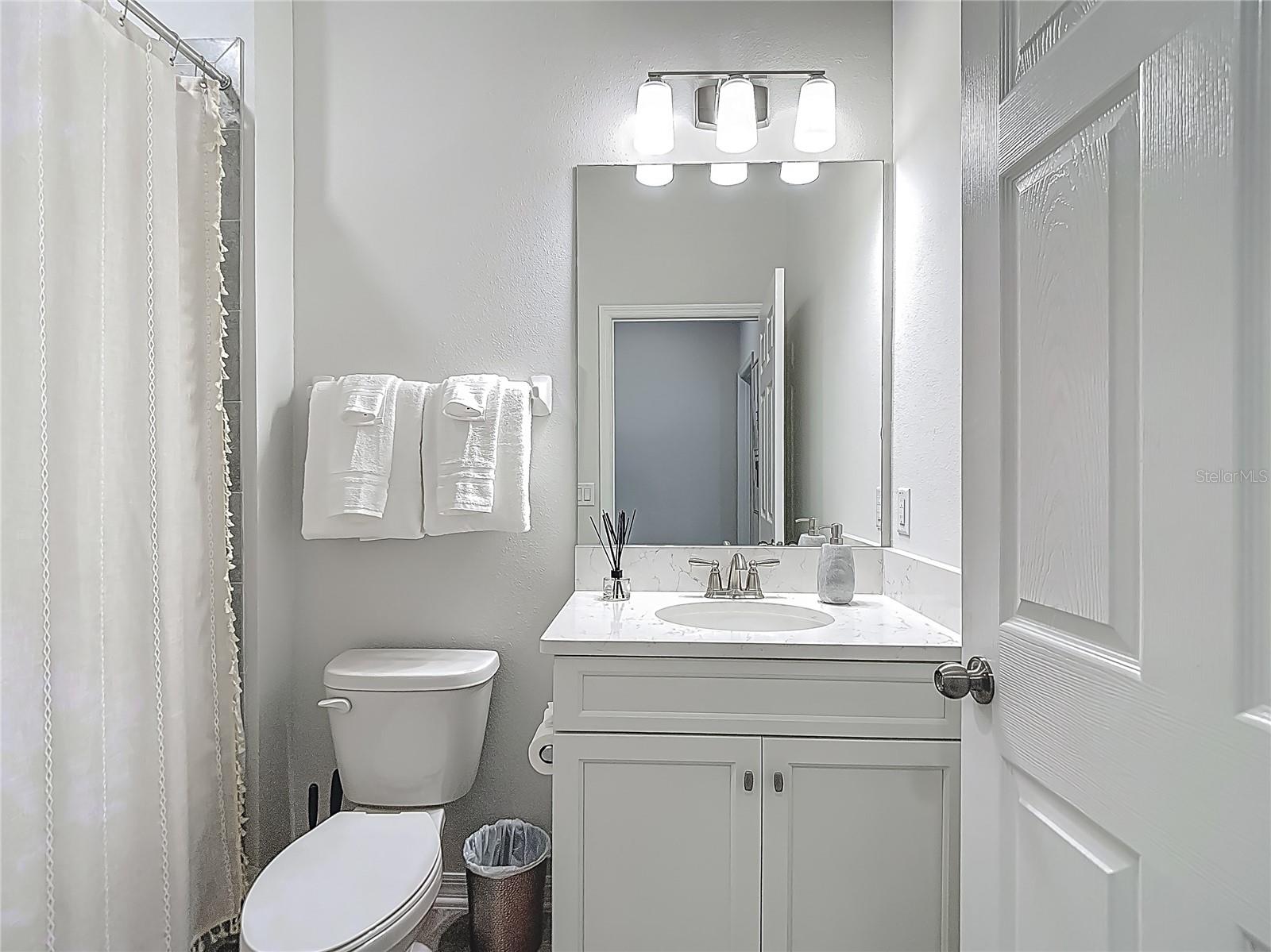 EPPERSON NORTH VILLAGE A-4B & A-4C - Residential Lease