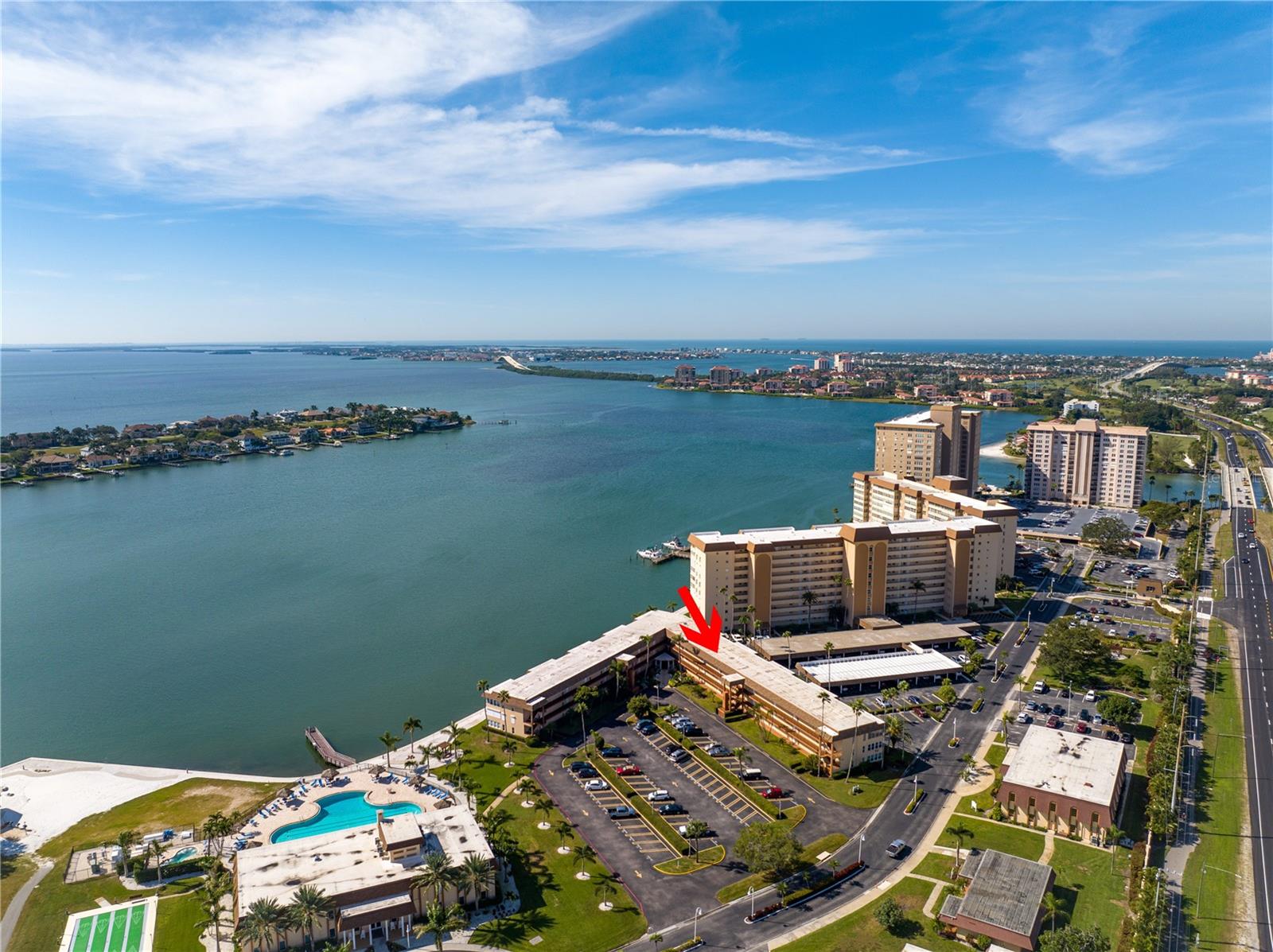 BAYWAY ISLES POINT BRITTANY ONE - Residential