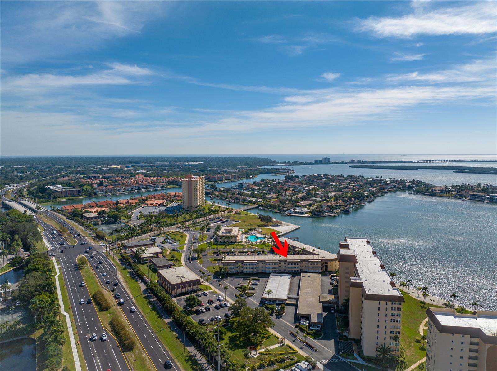BAYWAY ISLES POINT BRITTANY ONE - Residential
