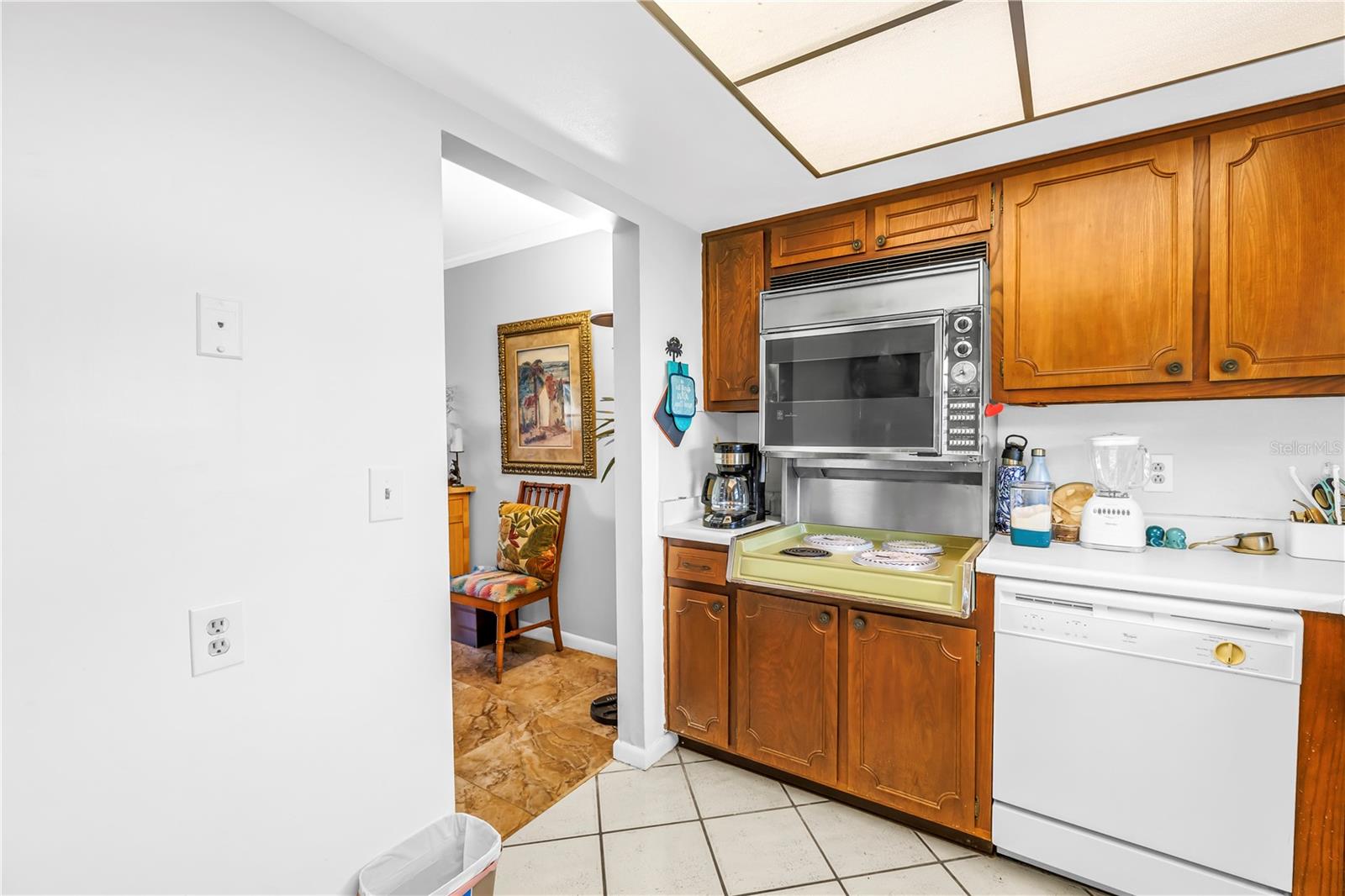 BAYWAY ISLES POINT BRITTANY ONE - Residential