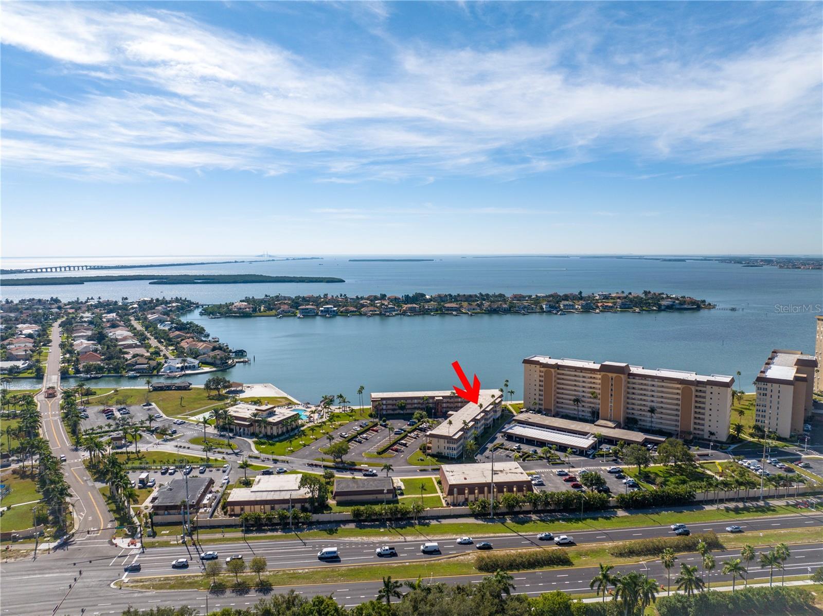 BAYWAY ISLES POINT BRITTANY ONE - Residential