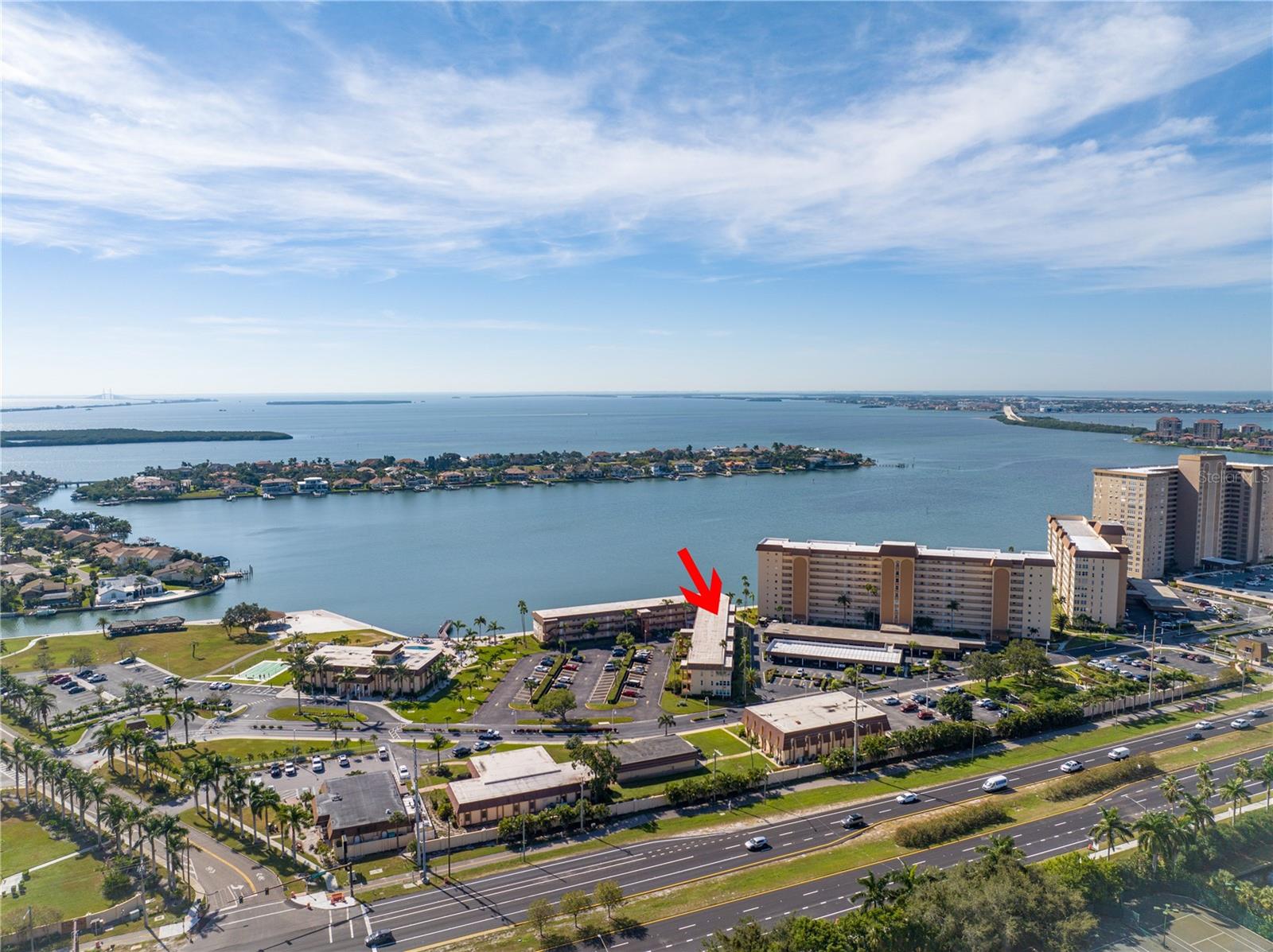 BAYWAY ISLES POINT BRITTANY ONE - Residential