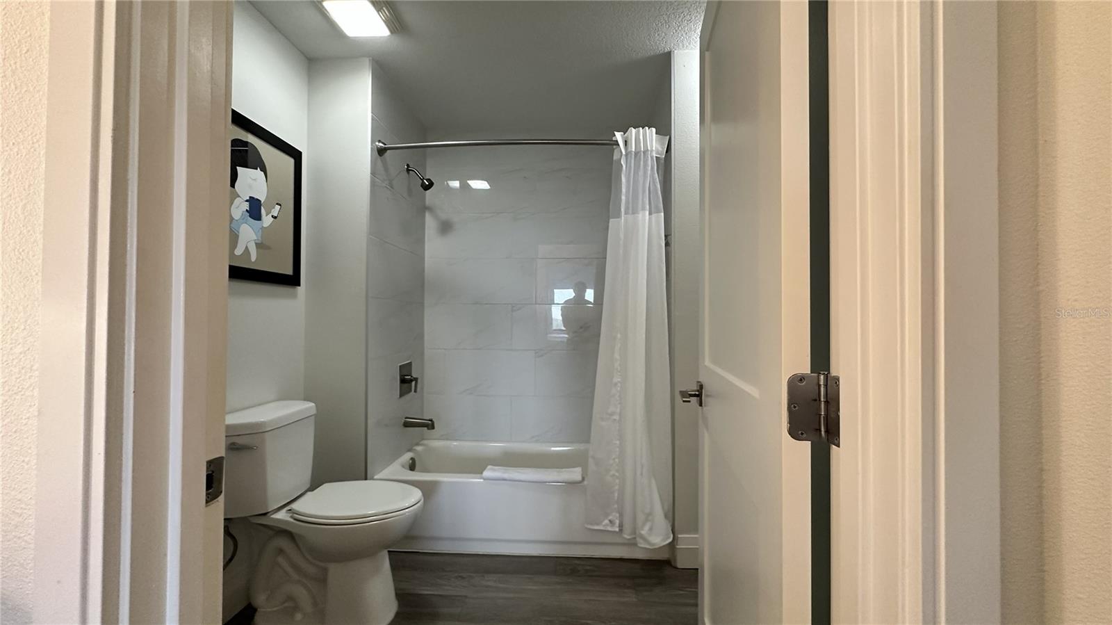 GROVE RESIDENCE & SPA HOTEL CONDO 3 - Residential