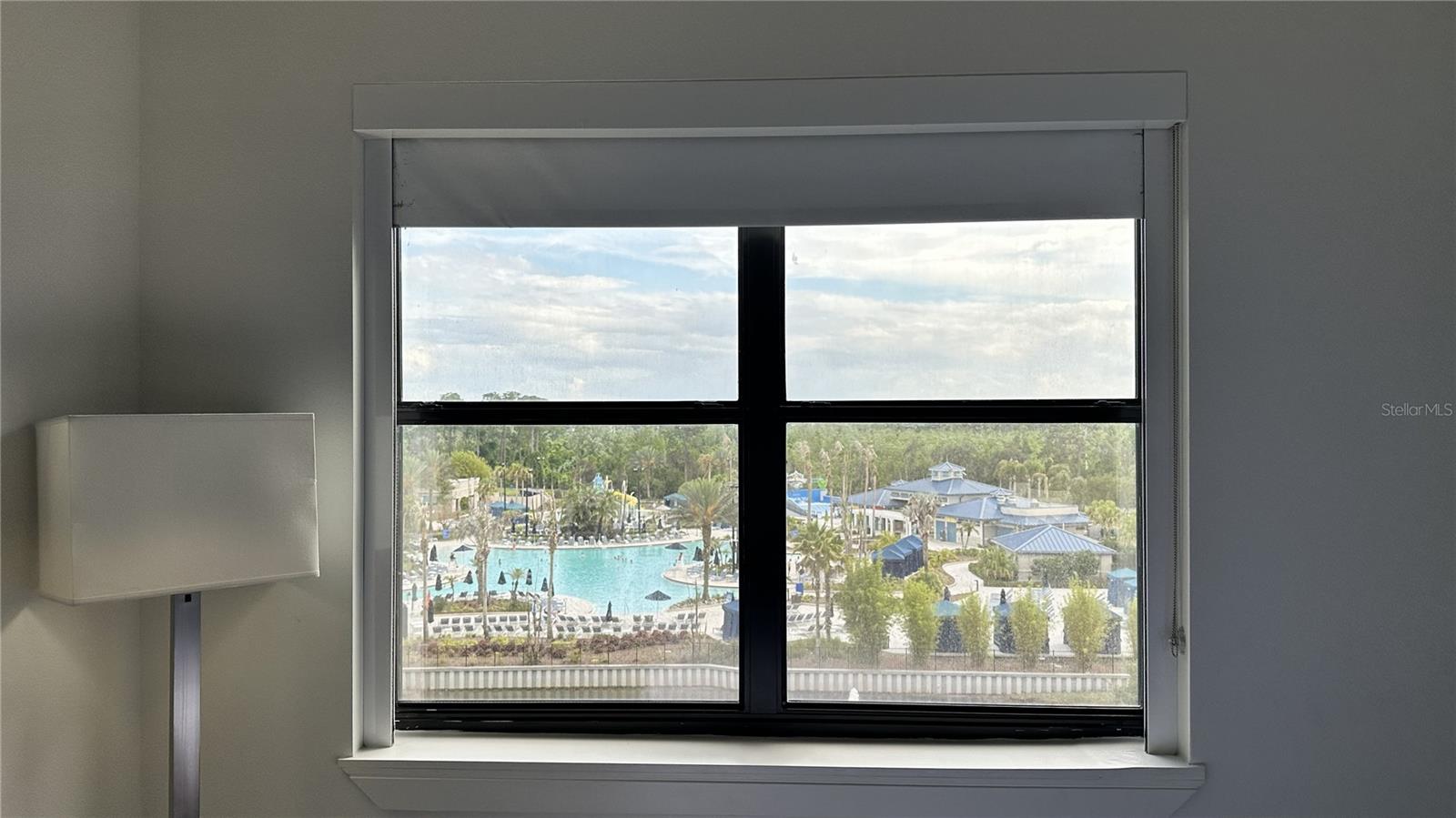 GROVE RESIDENCE & SPA HOTEL CONDO 3 - Residential