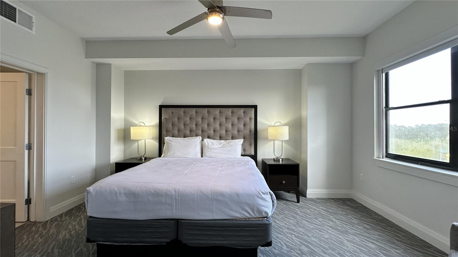 GROVE RESIDENCE & SPA HOTEL CONDO 3 - Residential