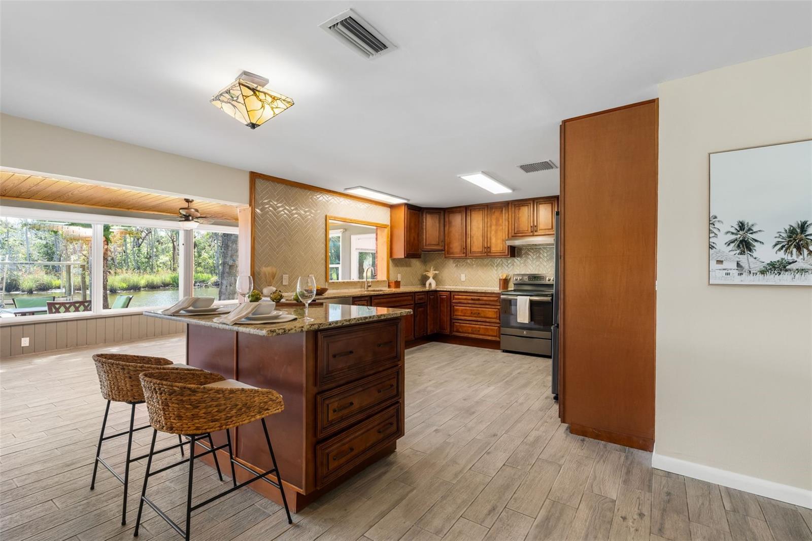 SNUG HARBOR UNREC SUB - Residential