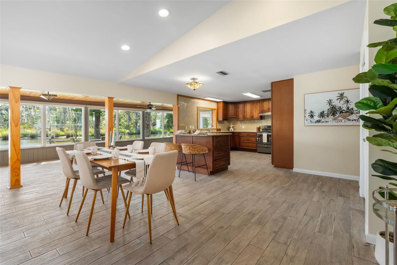 SNUG HARBOR UNREC SUB - Residential