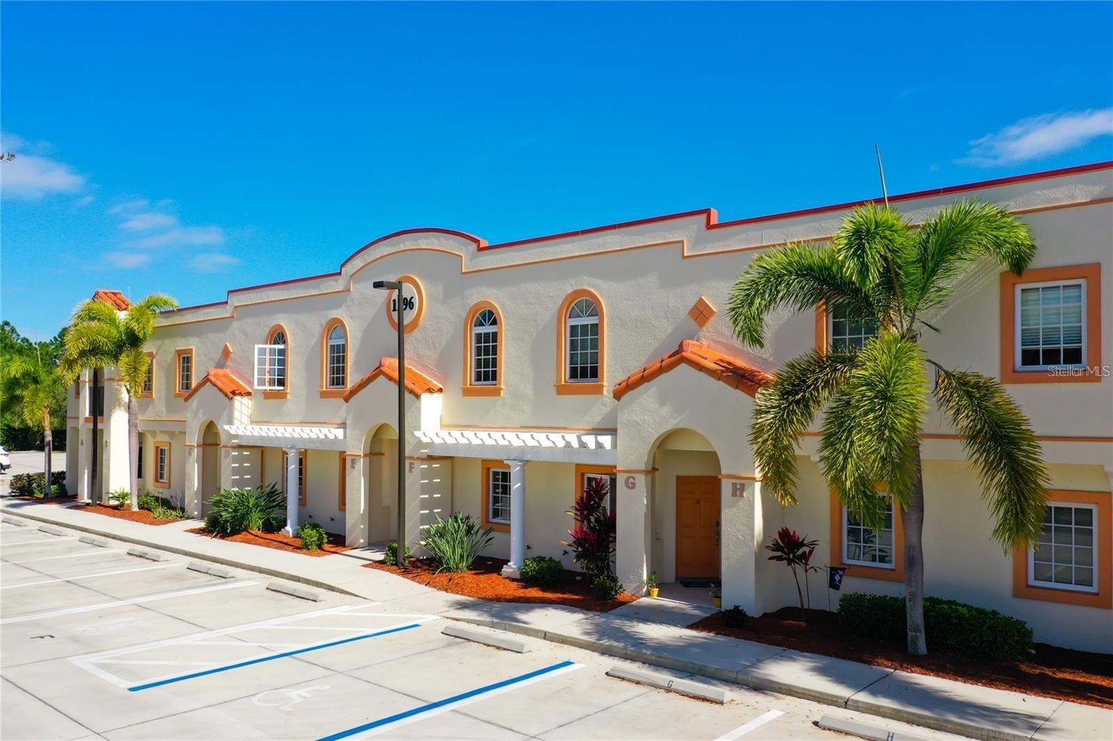 TOWNHOMES DEEP CREEK TR B - Residential Lease