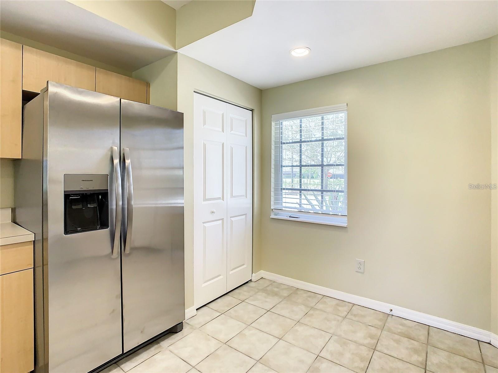 TOWNHOMES DEEP CREEK TR B - Residential Lease