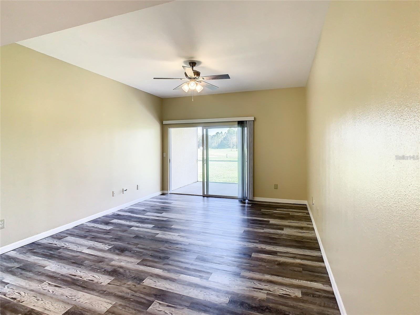 TOWNHOMES DEEP CREEK TR B - Residential Lease