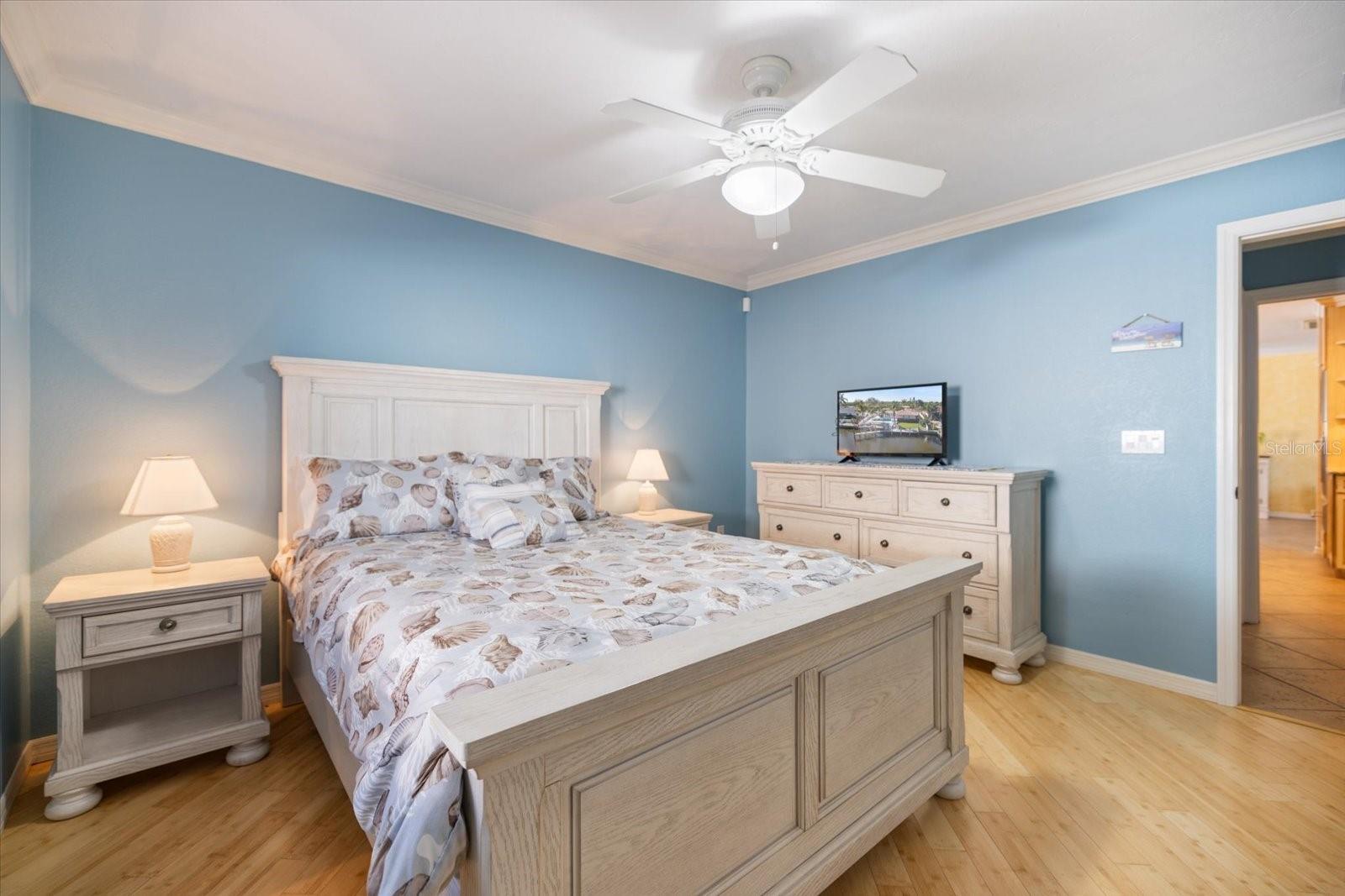 CORAL SHORES - Residential