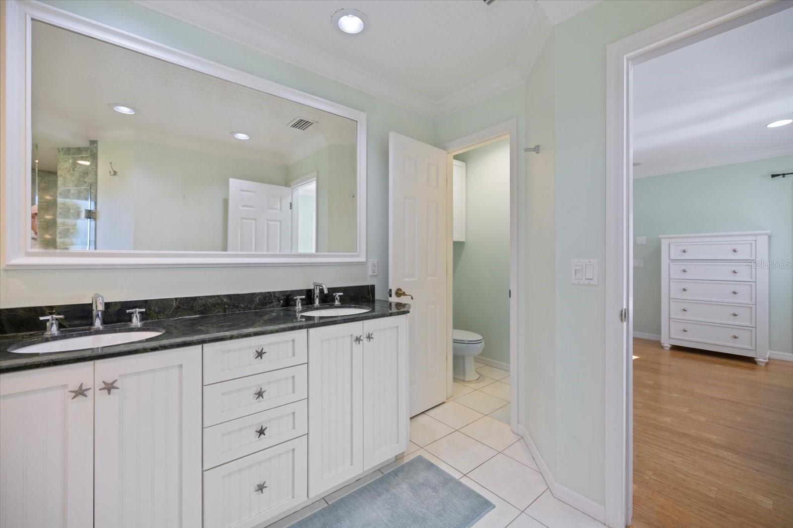 CORAL SHORES - Residential