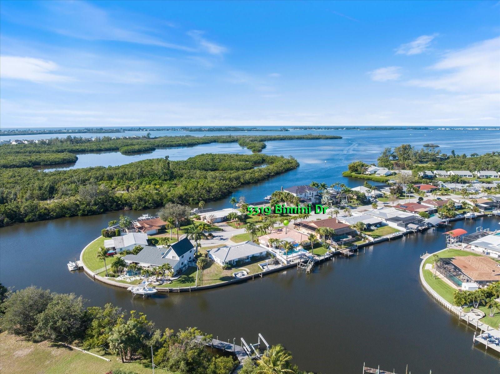 CORAL SHORES - Residential