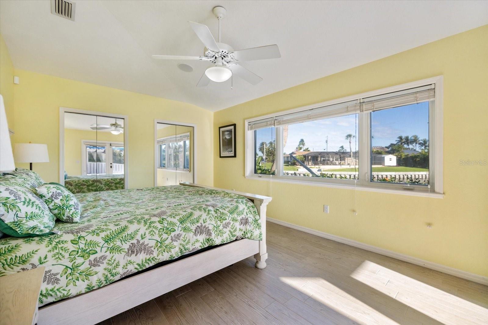 CORAL SHORES - Residential