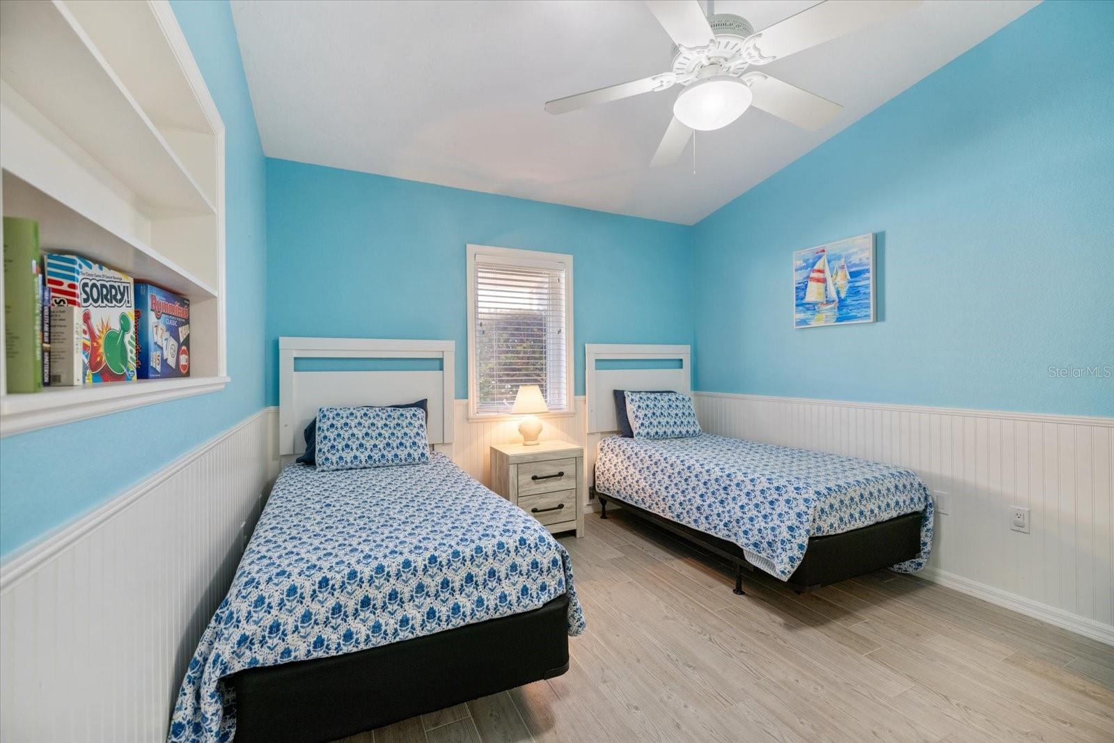 CORAL SHORES - Residential