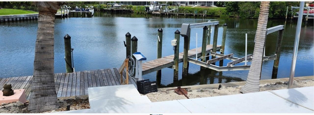 CORAL SHORES - Residential