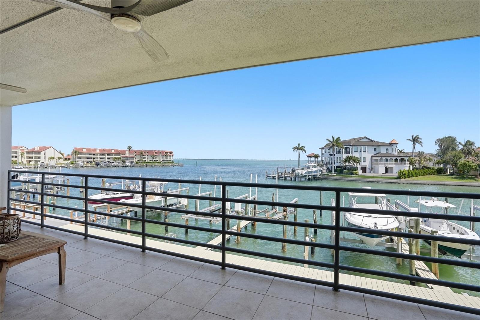 ANCHOR COVE 1 CONDO - Residential