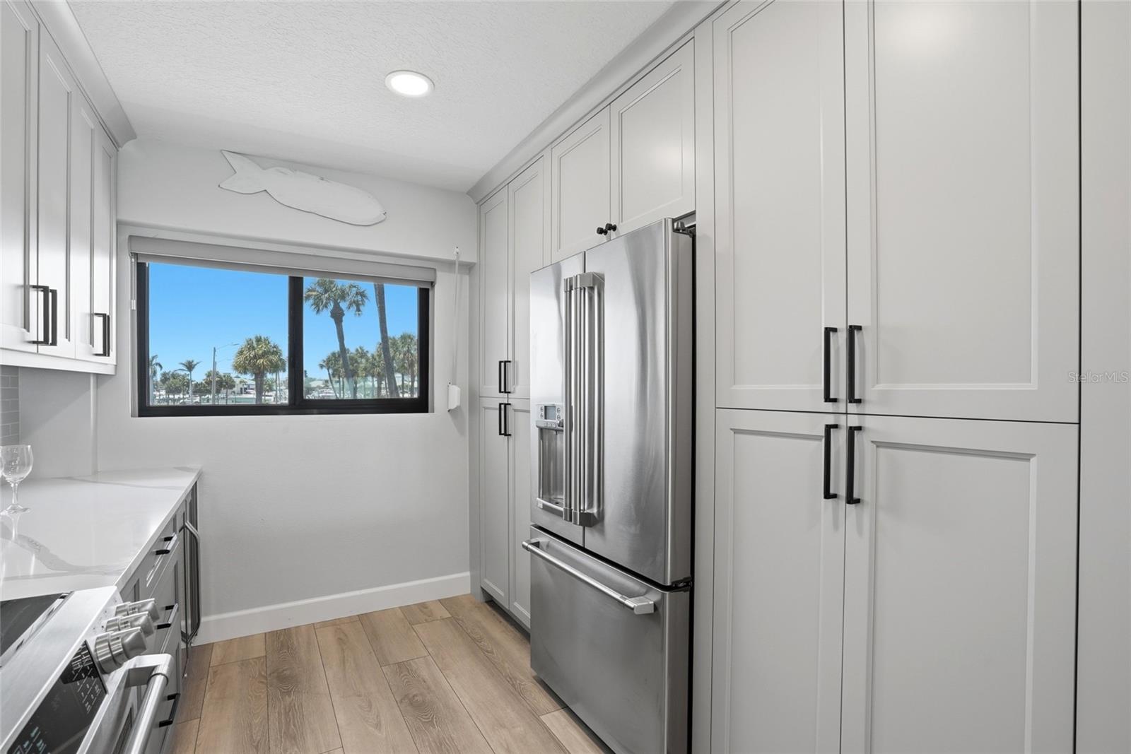ANCHOR COVE 1 CONDO - Residential