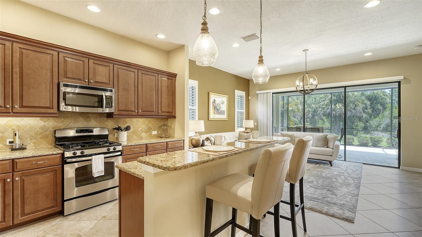 COUNTRY CLUB EAST AT LAKEWD RNCH QQ1 1 - Residential