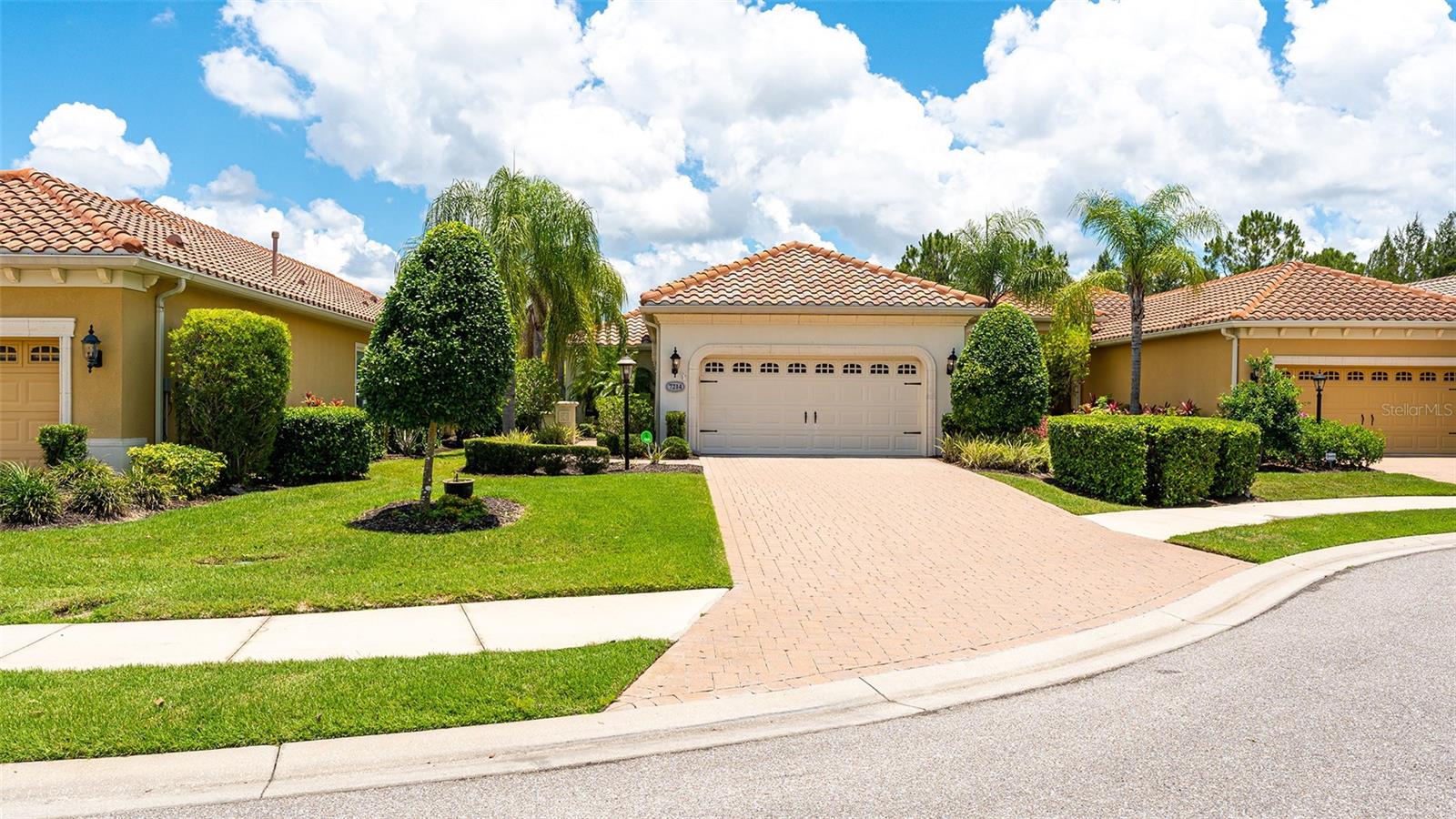 COUNTRY CLUB EAST AT LAKEWD RNCH QQ1 1 - Residential