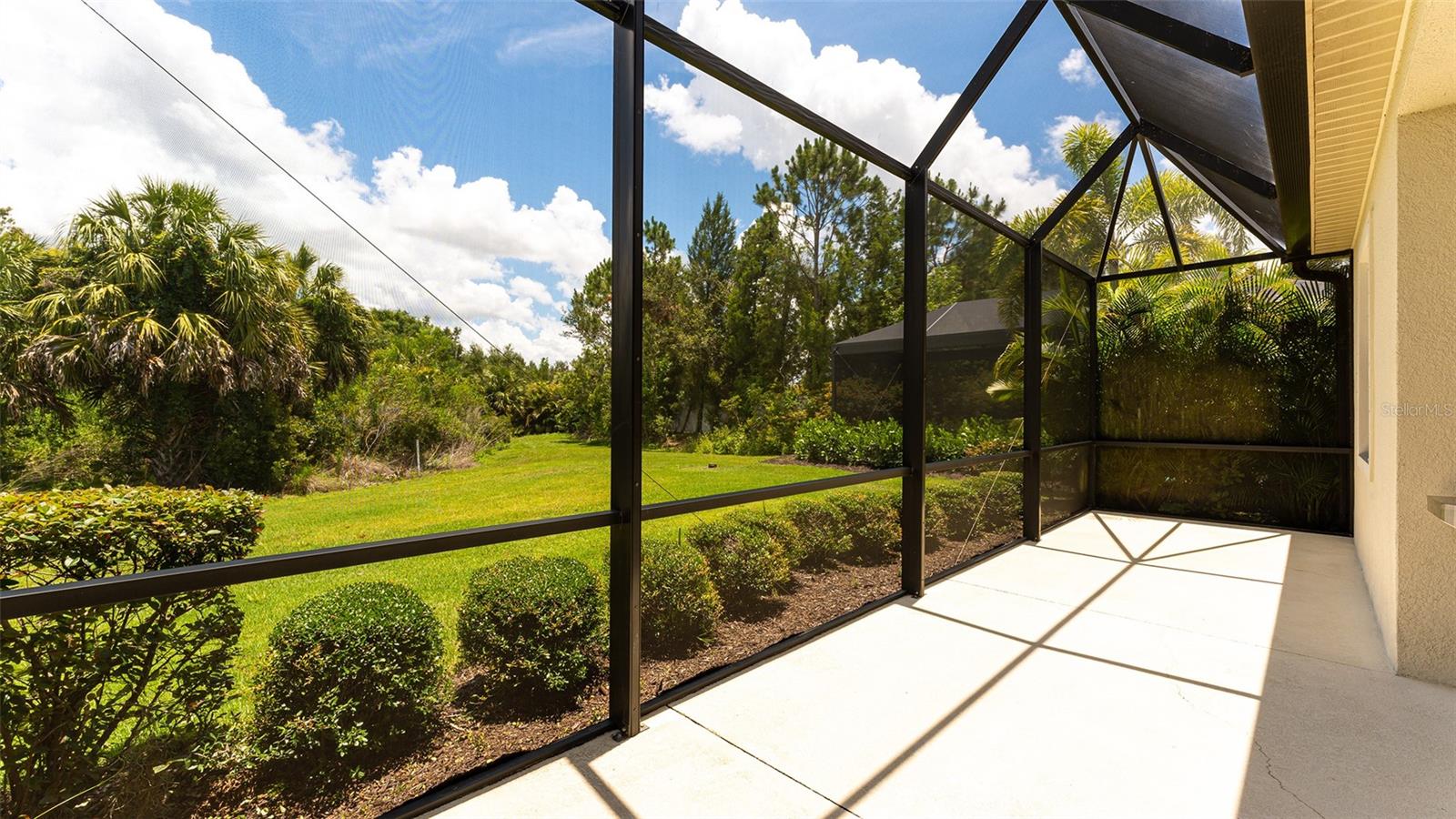 COUNTRY CLUB EAST AT LAKEWD RNCH QQ1 1 - Residential