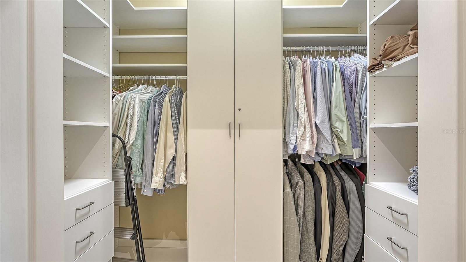 COUNTRY CLUB EAST AT LAKEWD RNCH QQ1 1 - Residential