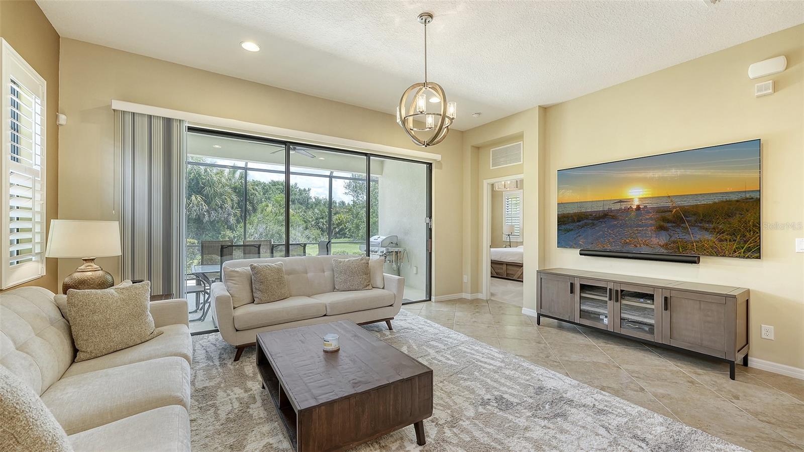 COUNTRY CLUB EAST AT LAKEWD RNCH QQ1 1 - Residential